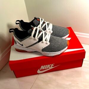 Nike women training shoe - size 7
